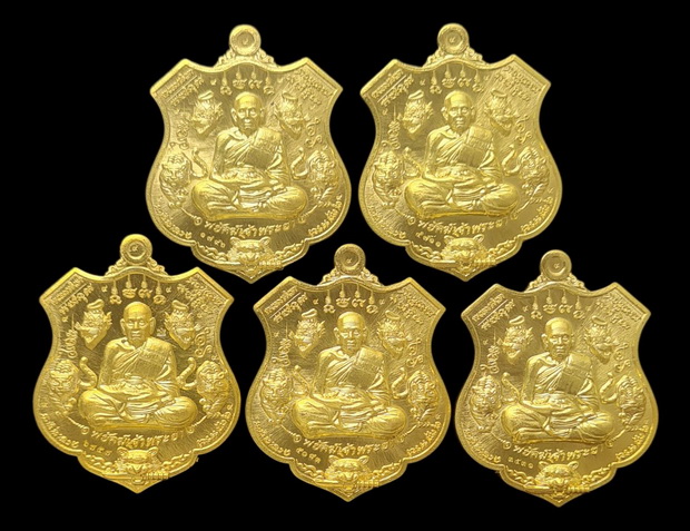 เคาะแรกแดง..พยัคฆ์เจ้าพระยา ๒๕๖๓..ทองทิพย์ ๕ เหรียญ กล่องเดิม..ล.พ.พัฒน์ วัดห้วยด้วน จ.นครสวรรค์ 