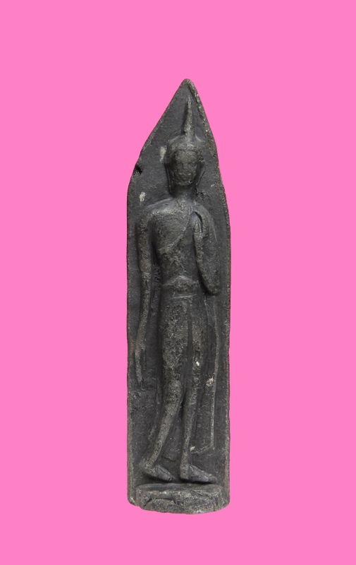 พระลีลา เนื้อดินดำ