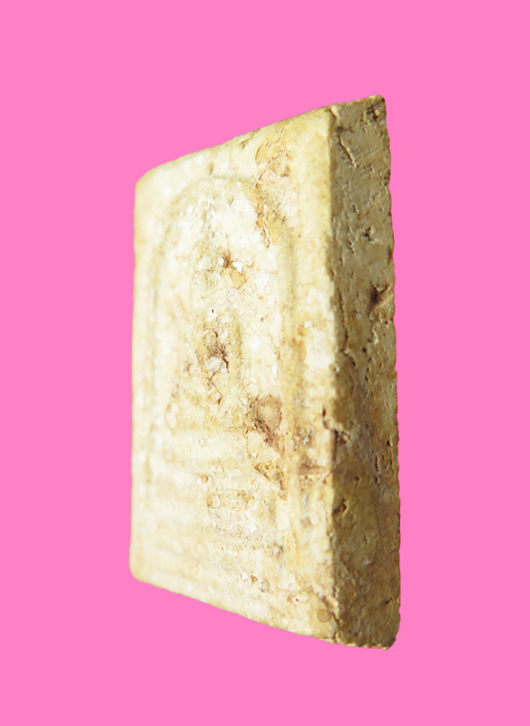 สมเด็จเกศทะลุซุ้ม