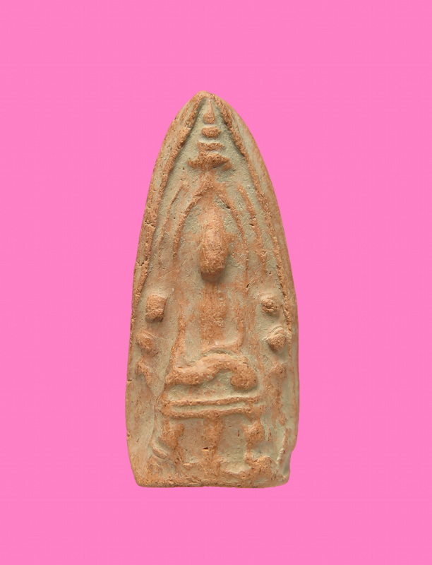 พระสาม เนื้อดิน สูงประมาณ 4 ซม.