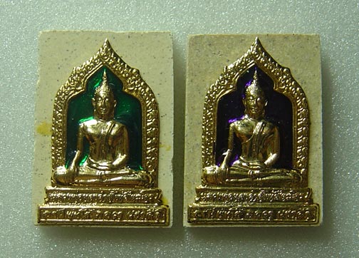 N หลวงพ่อทองคำ สุโขทัยไตรมิตร (พระพุทธรูปทองคำ ที่ใหญ่ที่สุดในโลก) หน้ากากทองลงยา มาเป็นคู่