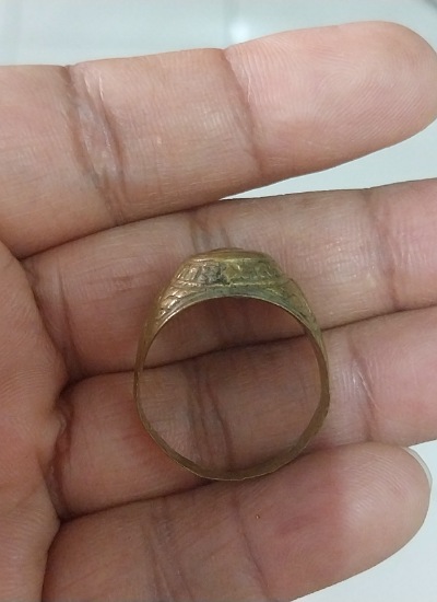 แหวนหลวงปู่ทวด วัดช้างให้