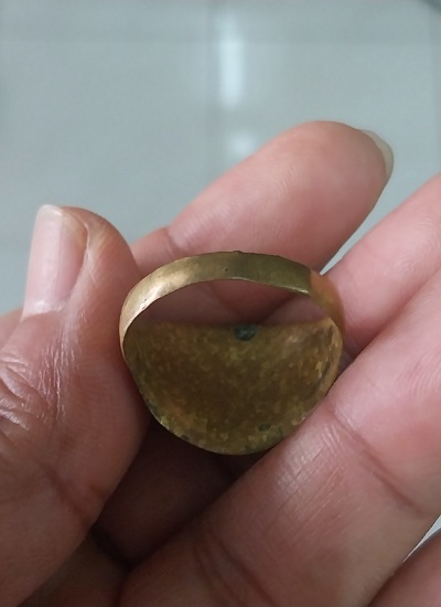 แหวนหลวงปู่ทวด วัดช้างให้