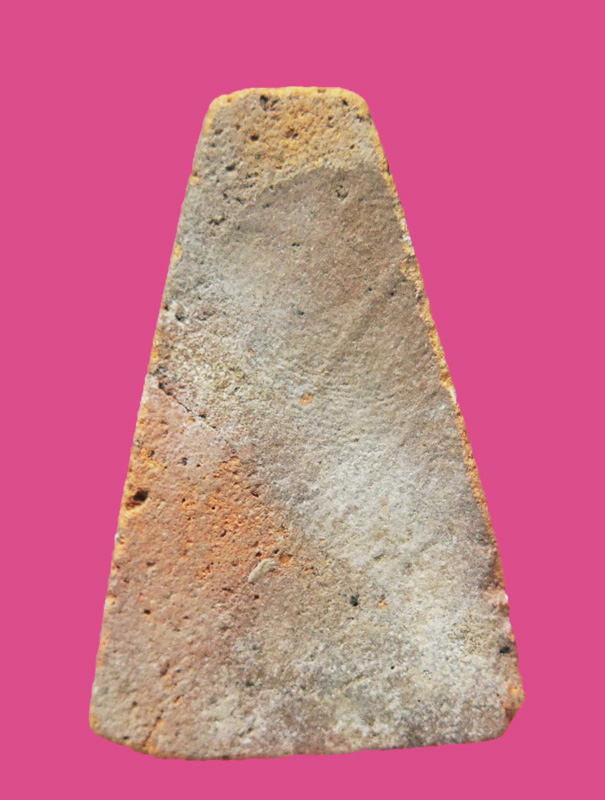 พระพิมพ์ ผงสุพรรณ เนื้อดิน องค์ใหญ่ เก่า