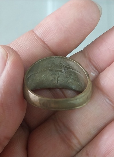 แหวนหลวงปู่ทวด วัดช้างให้ ปัตตานี