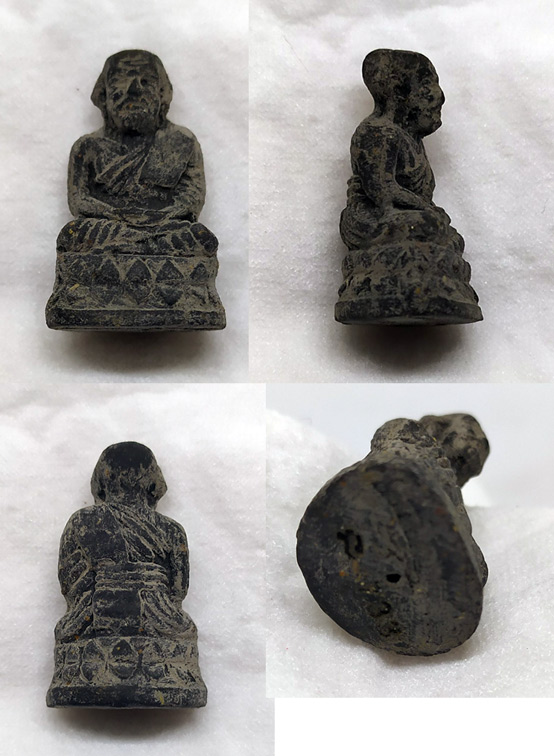 N หลวงปู่ทวด รุ่นพระธาตุเจดีย์ หลวงพ่อทอง วัดสำเภาเชย ปี 2549 ชุดเนื้อว่านสามองค์ พร้อมกล่องเดิมครับ