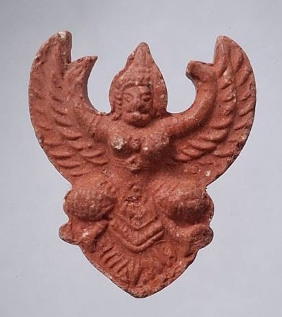 พญาครุฑ หลวงพ่อวราห์ วัดโพธิ์ทอง กรุงเทพมหานคร เนื้อผง