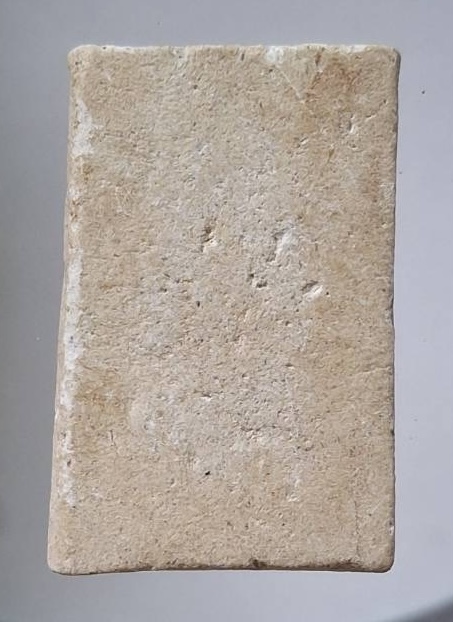 พระสมเด็จ เนื้อจัดๆ เก่าๆ ไม่ทราบที่