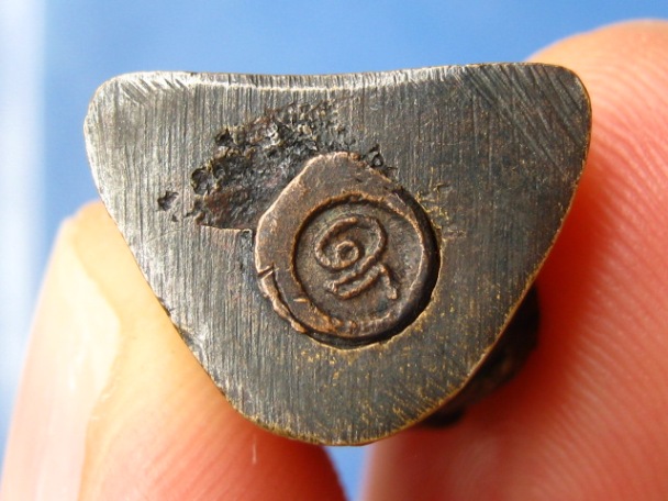 รูปหล่อ หลวงพ่อจอย วัดโนนไทย จ.นครราชสีมา