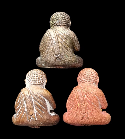 เคาะแรกแดง..พระปิดตาสิริคุตโต ๖๖..รวม ๓ องค์ กล่องเดิม..ลป.อุดมทรัพย์ วัดเวฬุวันฯ ศรีสะเกษ / ส่ง ems