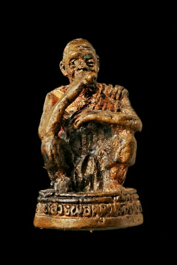 หลวงพ่อคูณ ๒ องค์