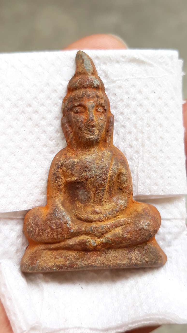 พระท่ากระดาน พิมพ์ใหญ่ หลังวงเดือน วัดต้นลำใย กาญจนบุรี