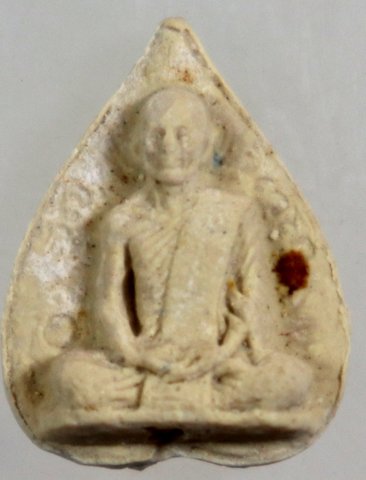 พระผงใบโพธิ์ท่านเจ้าคุณนร ฯ ปี ๒๙  ๔