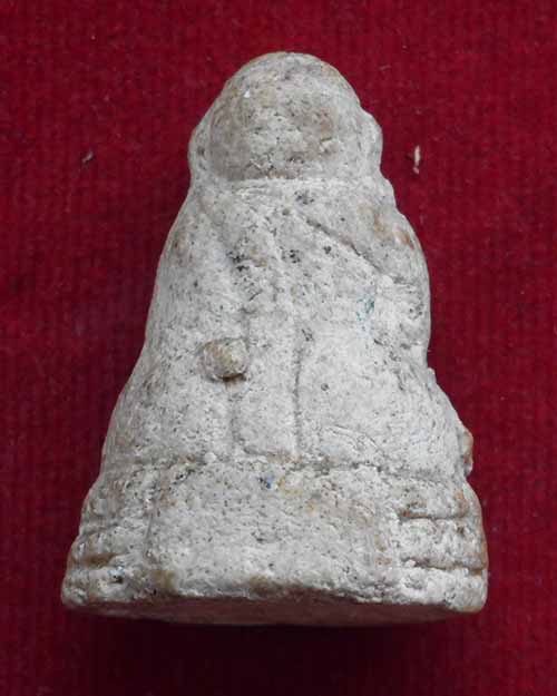 พระสังกัจจายน์ลอยองค์ เนื้อผงพุทธคุณ ไม่ทราบเกจิ