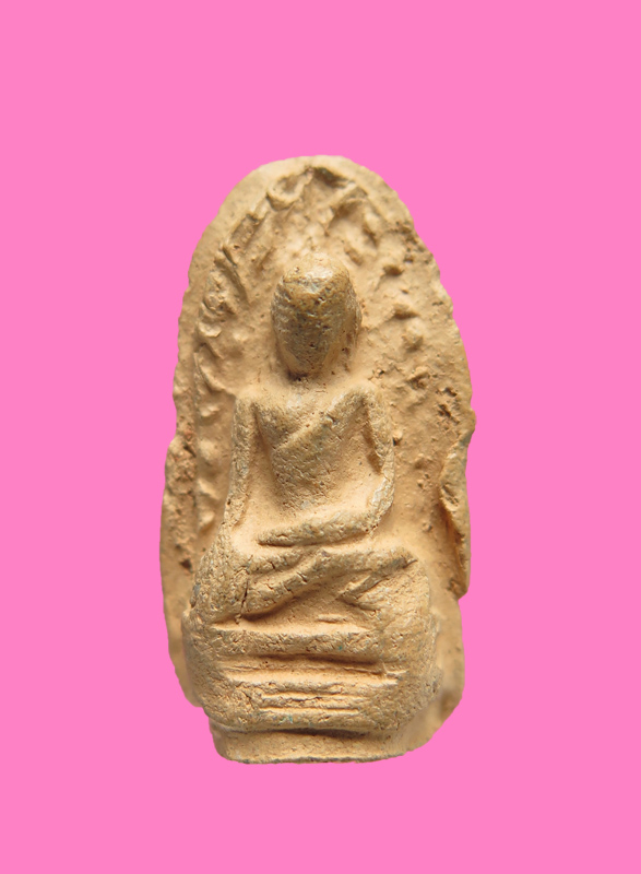 พระรอด 1200 ปี วัดมหาวัน ปี 28 องค์ที่ 4