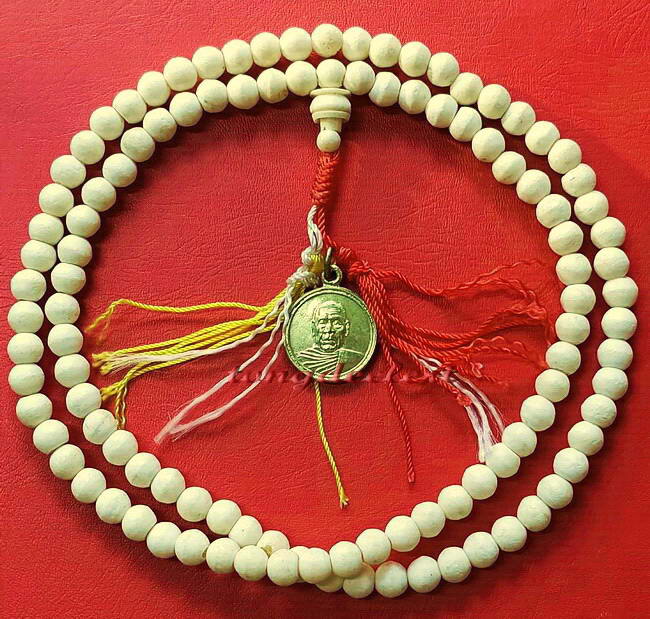 ประคำหลวงพ่ออุตตมะ วัดวังก์วิเวการาม จ.กาญจนบุรี ของแท้แน่นอนค่ะ