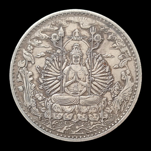 เคาะแรกแดง...เหรียญ ๔.๕ ซ.ม.พระโพธิสัตว์กวนอิม เนื้อเงินยวง ไม่มีกล่อง / ส่ง ems