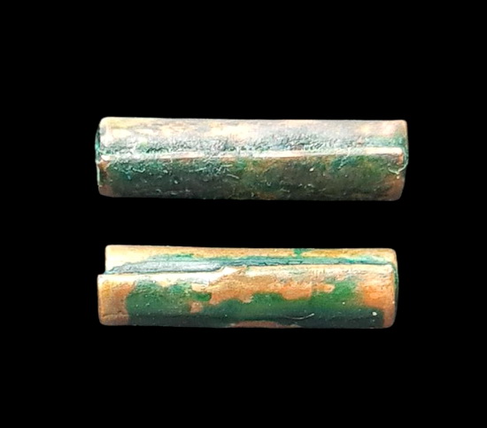 เคาะแรกแดง..ตะกรุดสาริกาแช่น้ำมันไก่กุก ๔๕..รวม ๒ ดอก...ล.พ.ดำ วัดเขาพูลทอง จันทบุรี / ล.ป.หมุน เสก 