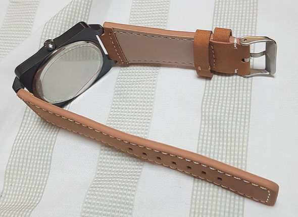 นาฬิกา Bell & Ross ตัวสวย ยอดนิยม ของใหม่ เรือนดำ หลักส้ม สายหนังแมทช์คู่เข้ากัน ขนาด Man Size