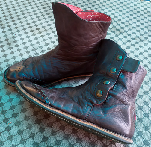 รองเท้า CAMPER ของแท้ แบรนด์ดัง คู่นี้ผลิตในโมร็อกโคครับ