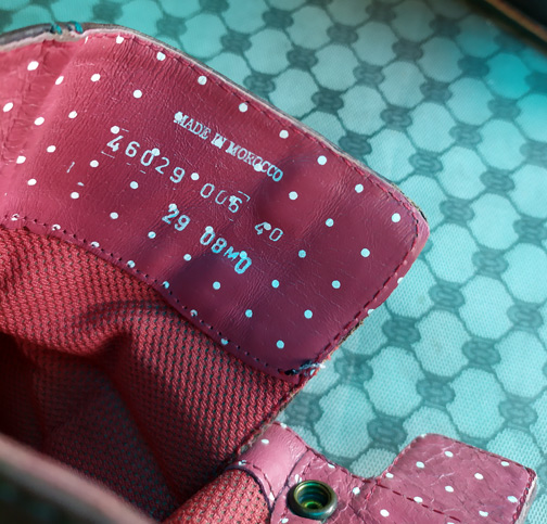 รองเท้า CAMPER ของแท้ แบรนด์ดัง คู่นี้ผลิตในโมร็อกโคครับ