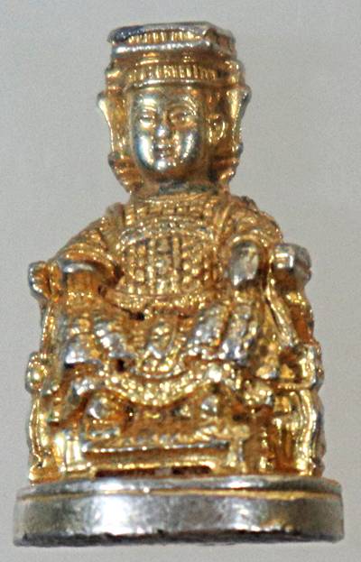 รูปหล่อเจ้าแม่ลิ้มกอเนียว