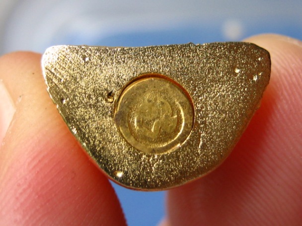 รูปหล่อ หลวงพ่ออุทัย วัดเกาะตาพุด จ.ราชบุรี