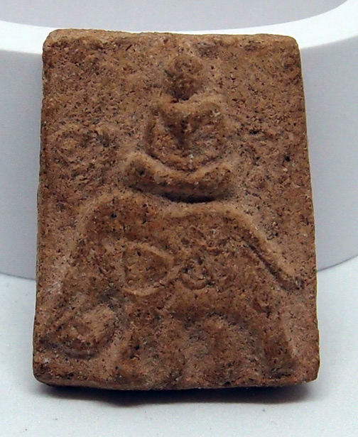 N พระเนื้อผงผสมว่าน พิมพ์ทรงช้าง