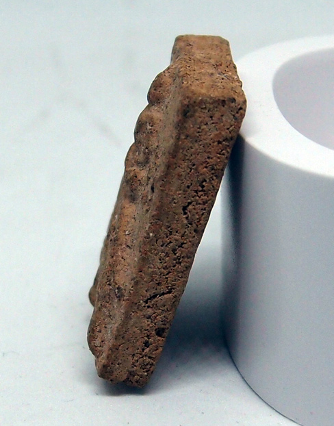 N พระเนื้อผงผสมว่าน พิมพ์ทรงช้าง