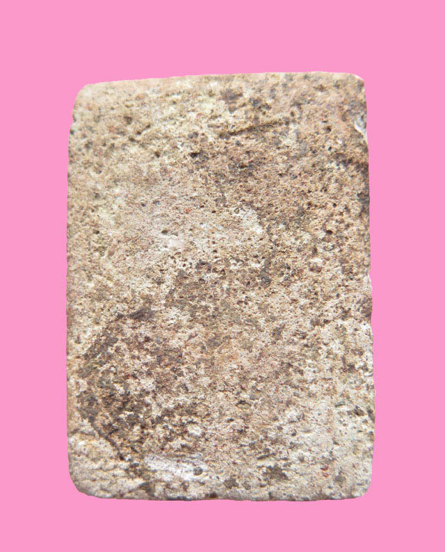 พระผงรุ่นแรก แม่ชีเมี้ยน (หลวงพ่อใหญ่) สำนักสงฆ์ถ้ำกระบอก