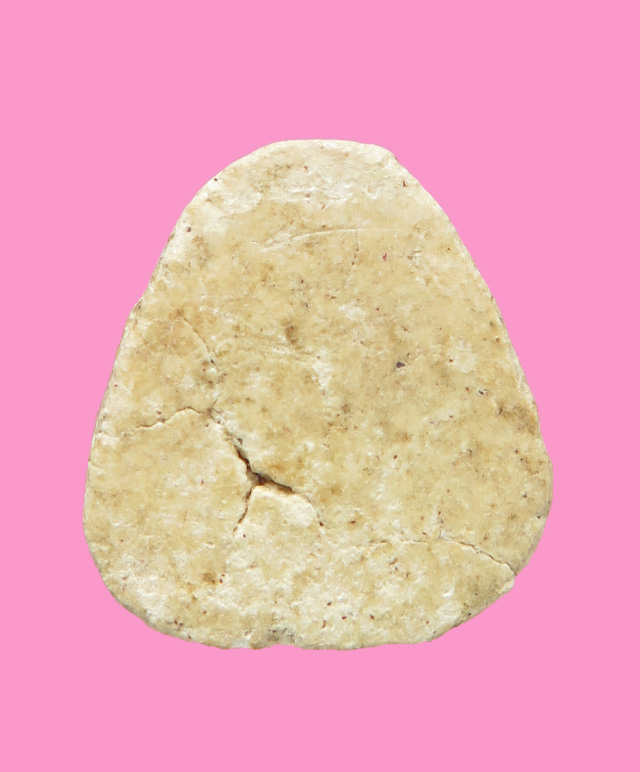 พระปิดตา เม็ดบัว 