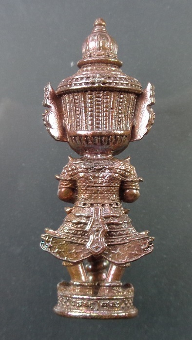 รูปหล่อท้าวเวสสุวรรณ รุ่น ปกปักรักษา หลวงพ่อเดช วัดสังฆมงคล จ.นครสวรรค์ เนื้อสำริดเดช สวยครับ