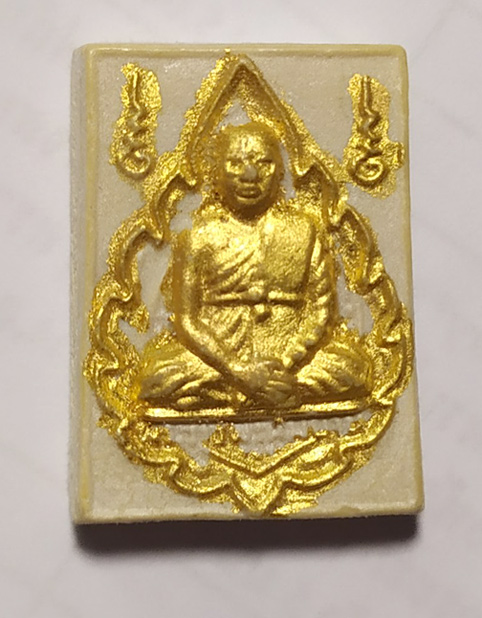 N หลวงพ่อฤาษีลิงดำ พระคำข้าว รุ่นปืนแตก เอามาลงแบ่งปันครับ