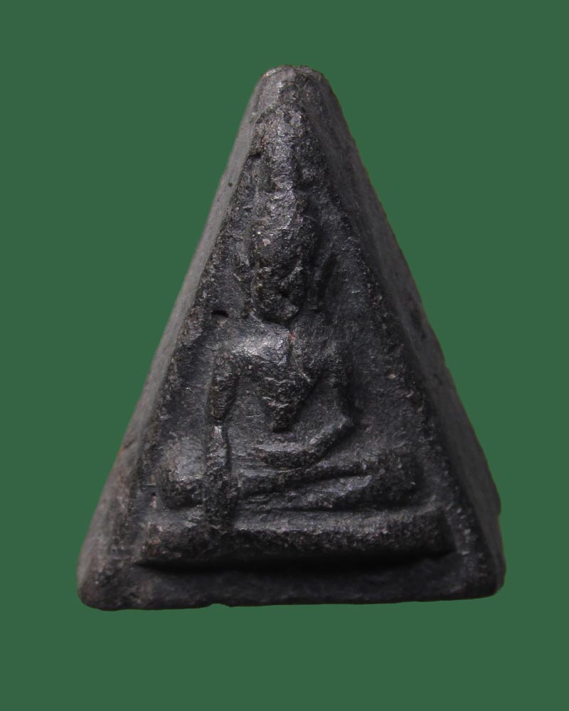 พระนางพญาหลังยันต์ หลวงพ่อ ทองดำ วัดท่าทอง จ.อุตรดิตถ์((((ปิดเคาะแรก)