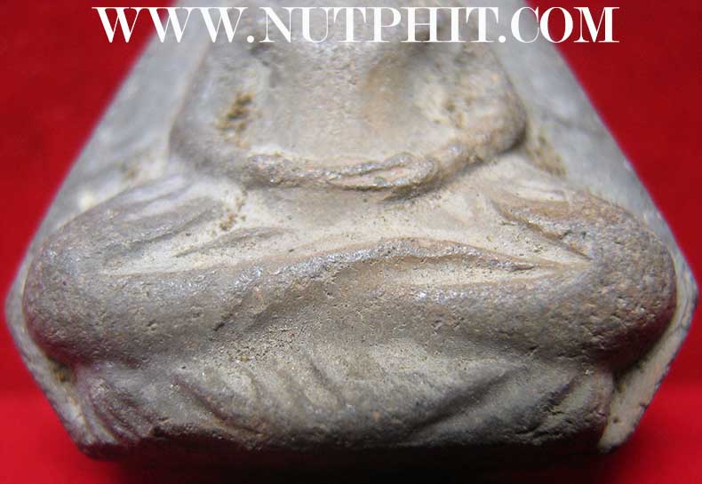 พระโพธิจักร ห้าเหลี่ยม สวยกริ๊บเดิม ๆ ลพ.ลี+บัตรรับรองพระแท้*60