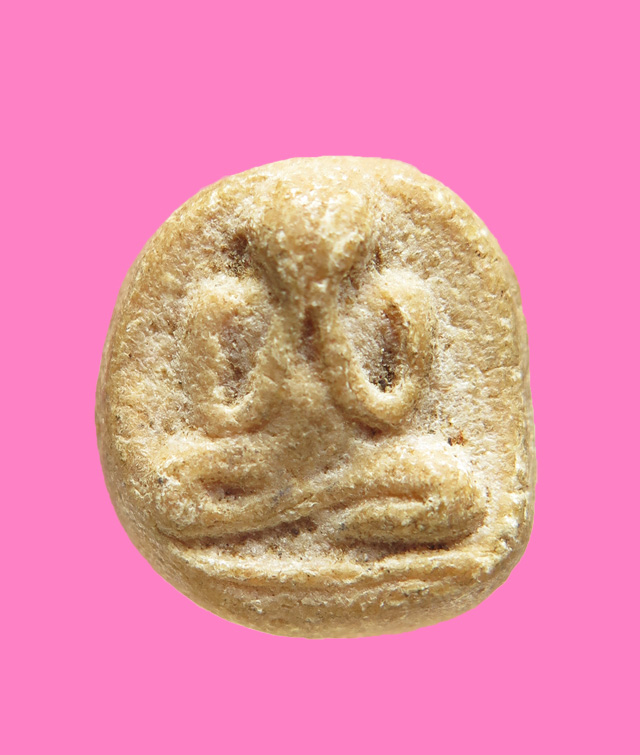 พระปิดตา เนื้อผงน้ำมัน สวยๆ เก่าๆ