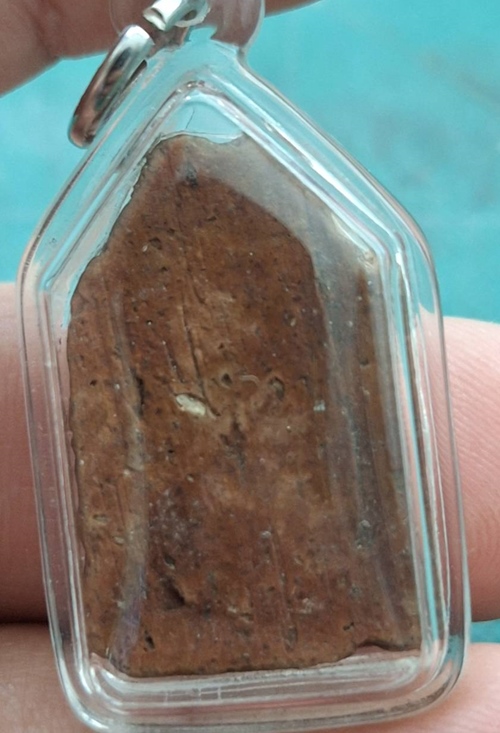 พระเนื้อดินขุนแผน พิมพ์เล็ก  หลวงพ่อพ่วง วัดกก กรุงเทพฯ ปี 2473