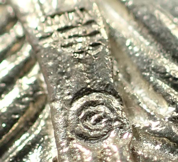 พระชัยวัฒน์ เนื้อเงิน หลวงพ่อรวย วัดท่าเรือ ระยอง สวยกริ๊บ+บัตรรับรองพระแท้*75