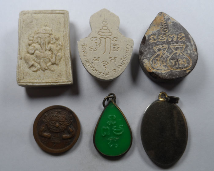 ชุดเครื่องราง ๖ ชิ้น