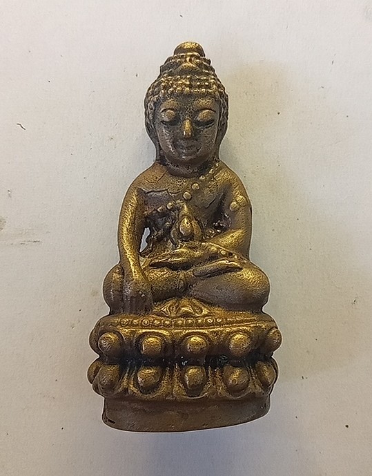 พระกริ่งบูชาตั้งหน้ารถ