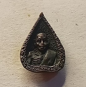 รูปหล่อหยดน้ำครูบาทิพย์คันโท วัดบ้านแหลว เชียงราย