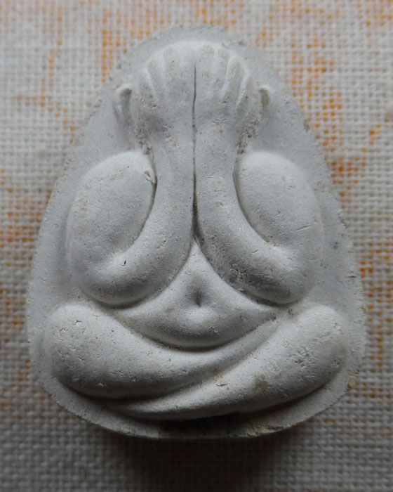 พระปิดตา หลวงพ่อโหน่ง วัดอัมพวัน ออกวัดตึก จ.สุพรรณบุรี ปี๒๕๓๗