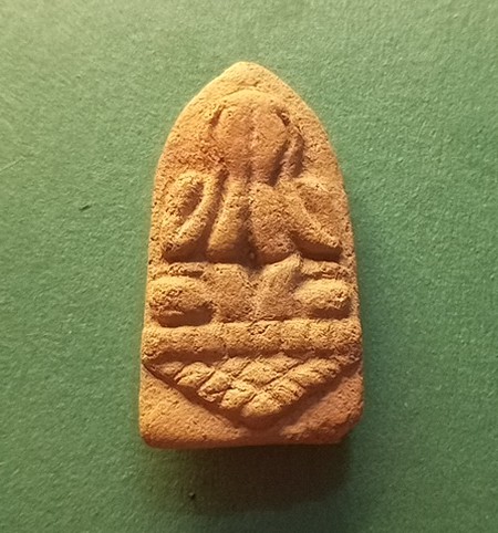 พระปิดตาเนื้อดิน ท่านสาธุใหญ่จันเพ็ง วัดผานม สปป.ลาว