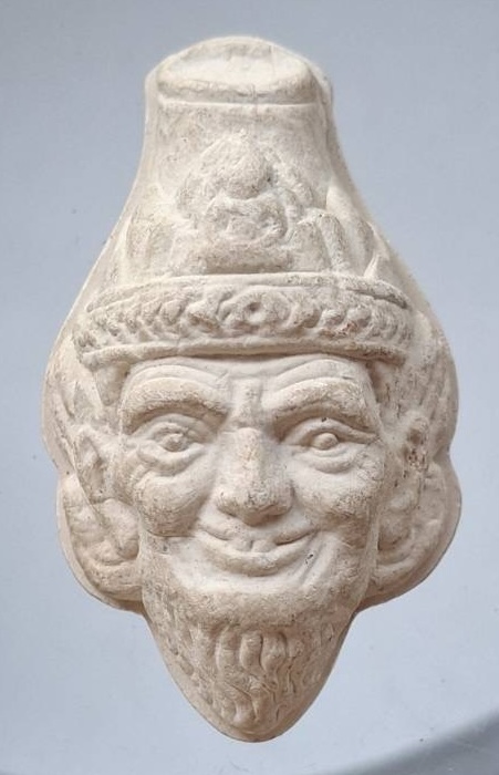 เศียรพ่อแก่ วัดเขากรวด จ.ราชบุรี ปี2556 เนื้อผง