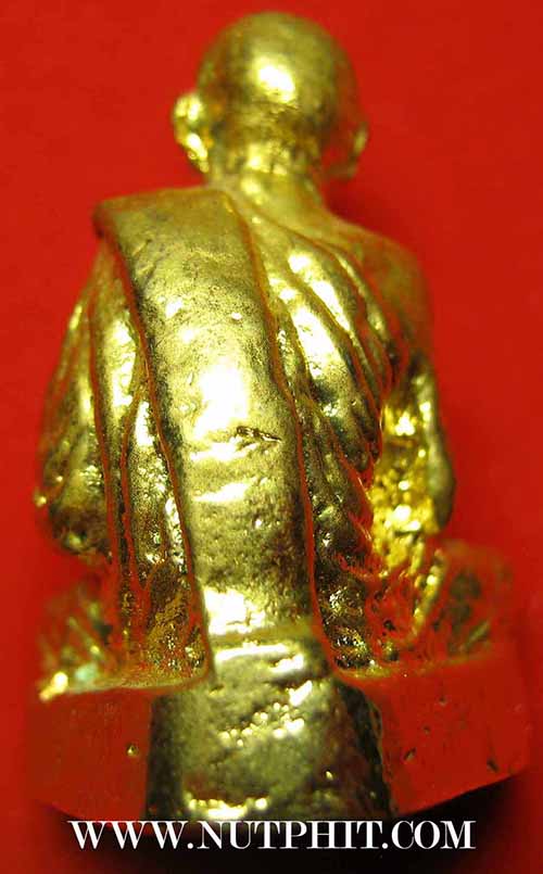 รูปหล่อยุคหลังแสนกว่าแล้วครับ รุ่นนี้ราคาสัมผัสได้ครับ รูปหล่อ ลป.ทิม นะชาลีติ ปี ๑๗*ส131