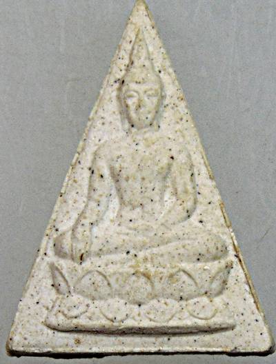 พระพุทธนวราชบพิตร ผสมมวลสารจิตรลดา วัดบวรนิเวศ