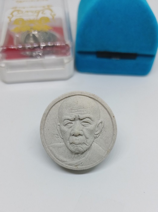 จันทร์ลอย หลวงปู่ทิม รุ่นพระผงพรายกุมารย้อนยุค ประวัติศาสตร์58 เนื้อผงธุป #ตระกรุดทองคำ แจกในพิธี