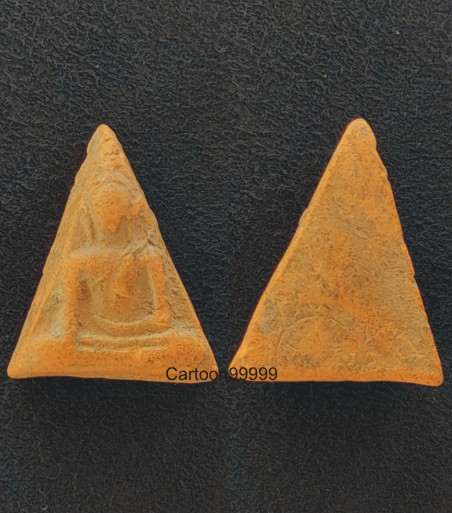 พระนางพญา อาจารย์ถนอม วัดนางพญา พิษณุโลก ปี ๑๔ พิมพ์เล็กครับ สุดยอดพิธีมหาพุทธาภิเษกครับ