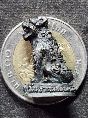 วัดเขาสมอคอน จังหวัดลพบุรี  เสือหล่อโบราณ หลวงพ่อบุญมี  ปี 2540