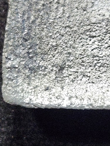 วัดเชิงท่า จ.ลพบุรี พระหูยาน บัวสองชั้น  หลวงพ่อถม  ปี48 เนื้อชิน ตอกโค๊ต2จุด